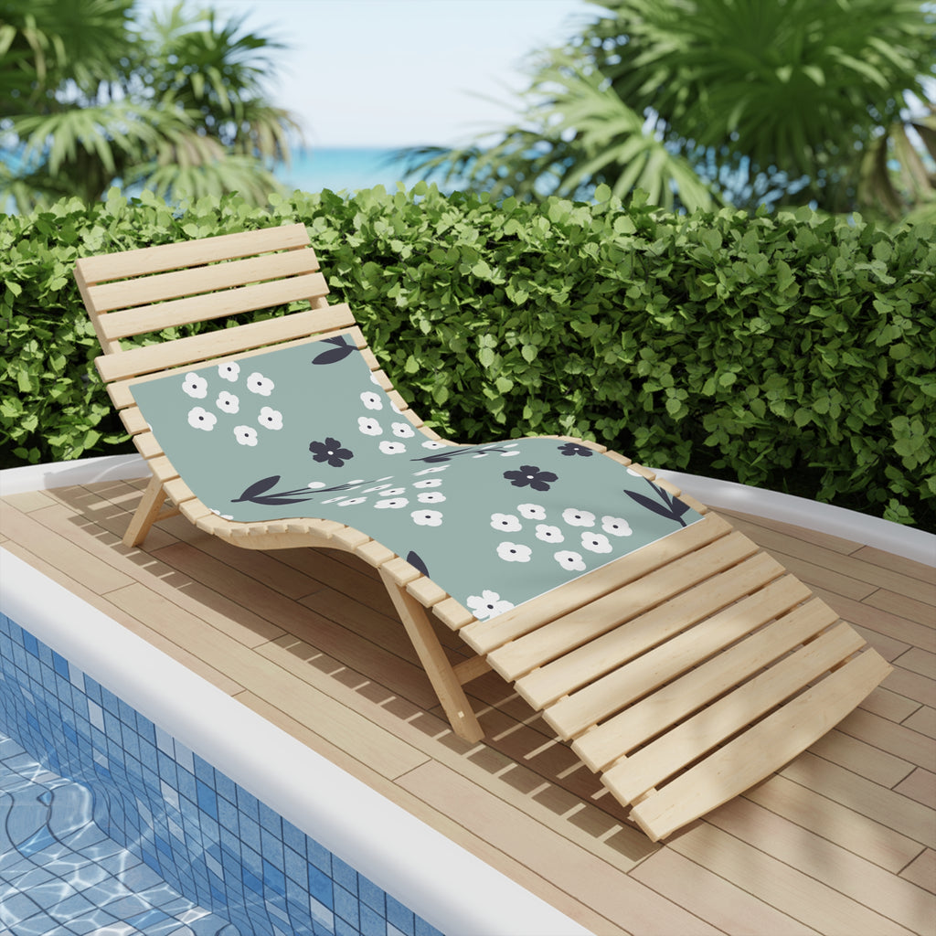 Purple Daisy Beach Towel – Striped Floral Seaside Towel
